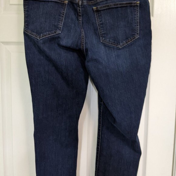 Old Navy Sweetheart Jeans Women size 14 Short Dark Blue - Picture 3 of 4